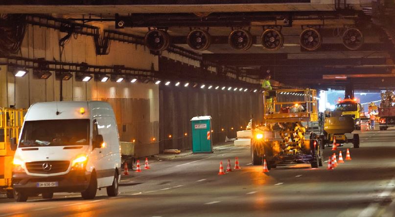 Installation de nouveaux blocs de ventilation dans le tunnel de Bobigny – Août 2018